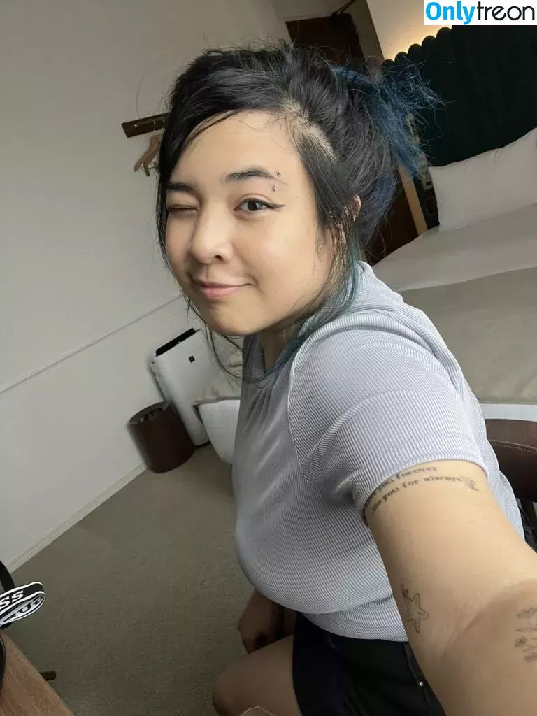 Akidearest nude photo #0182 (cutelilkitten)