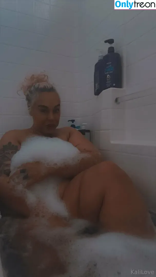 akiliahightower32 nude photo #0007 (kalilove_420)