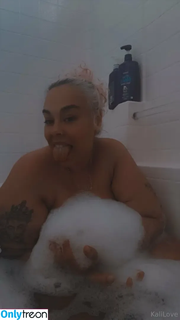 akiliahightower32 nude photo #0008 (kalilove_420)