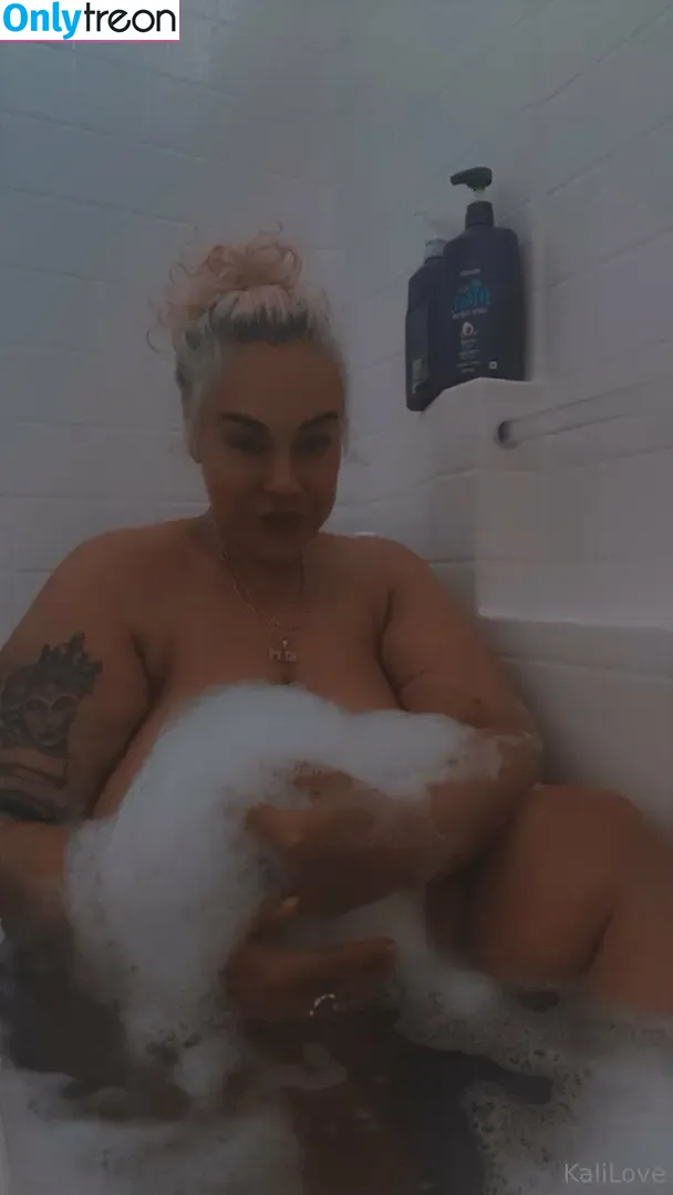 akiliahightower32 nude photo #0009 (kalilove_420)