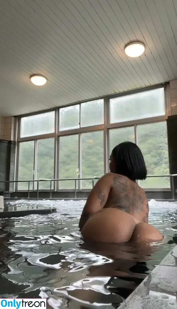 akirazayy nude photo #0021 (akirazay)