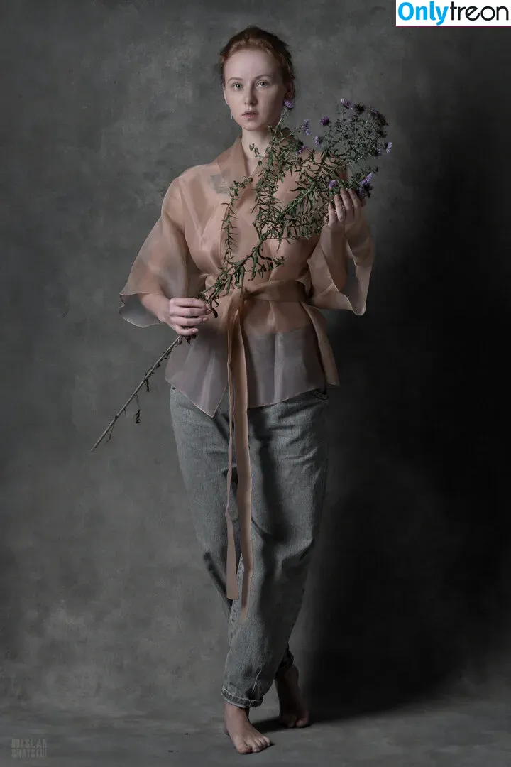 Aksinya_carrot голая photo #0022 (Ксения Антропова)