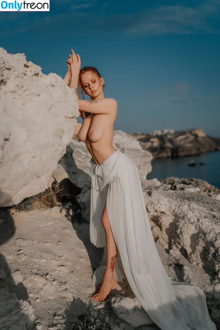 Aksinya_carrot nude photo #0118 (Ксения Антропова)
