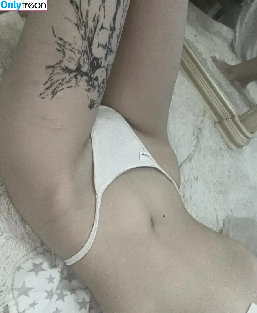 Akumari nude photo #0003 (111.888qw / kumari.rose)