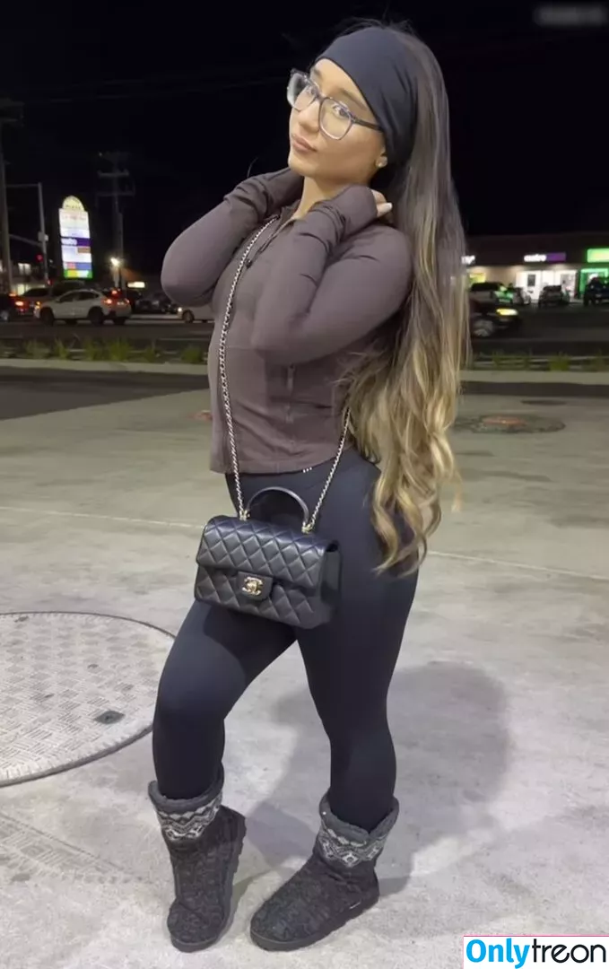Alahna Ly голая photo #0207 (alahnaly)