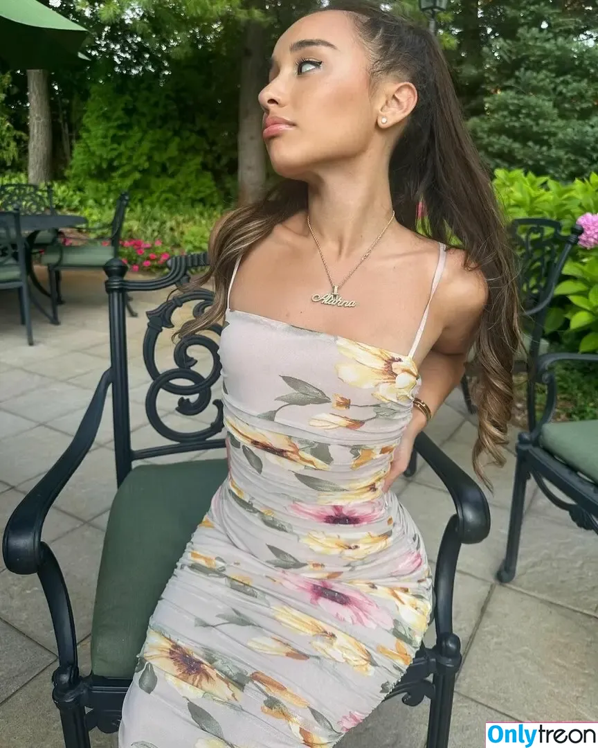 Alahnaly голая photo #1101 (Alahnalyreal)