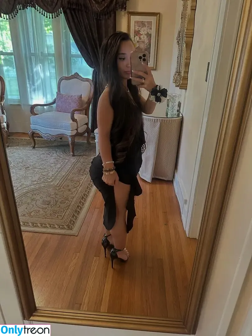 Alahnaly голая photo #1537 (Alahnalyreal)