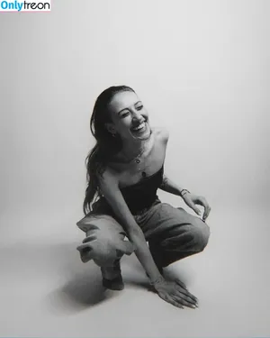 AlaiaJeanneau / Alaïa nude photo #0151