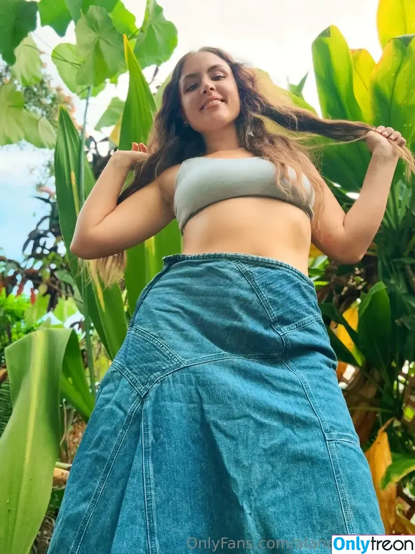 alanainparadise nude photo #0004 (alanainparadise)