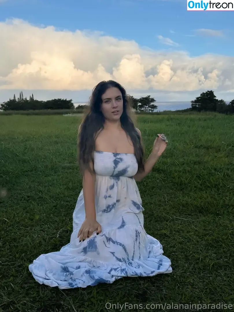 alanainparadise nude photo #0021 (alanainparadise)