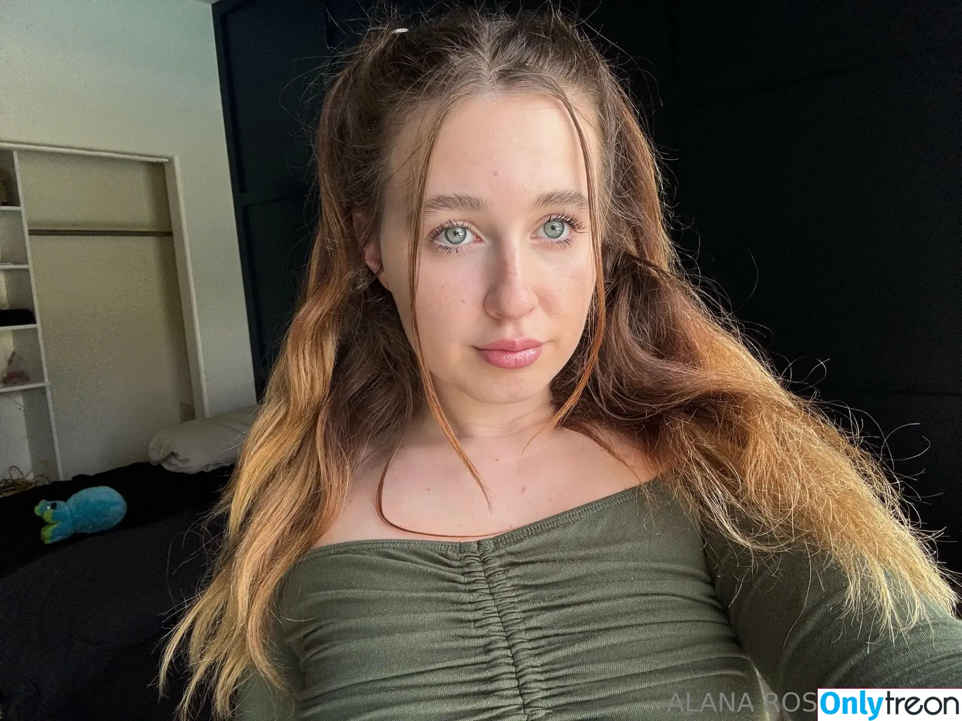 Alanarose8 nude photo #0271 (Ira8215)