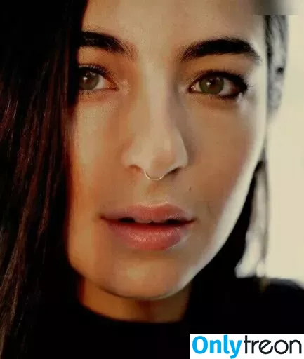 Alanna Masterson nude photo #0029 (alannamasterson)