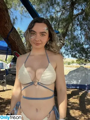  nude photo #0012