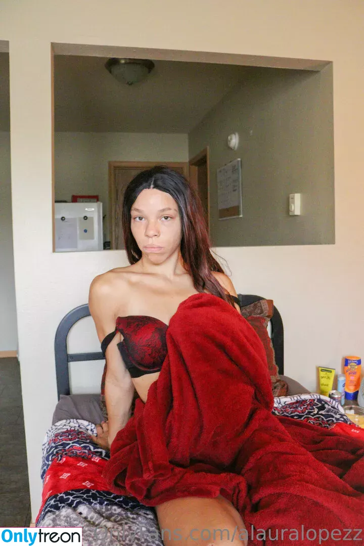 alauralopezz nude photo #0002 (alauralopez)