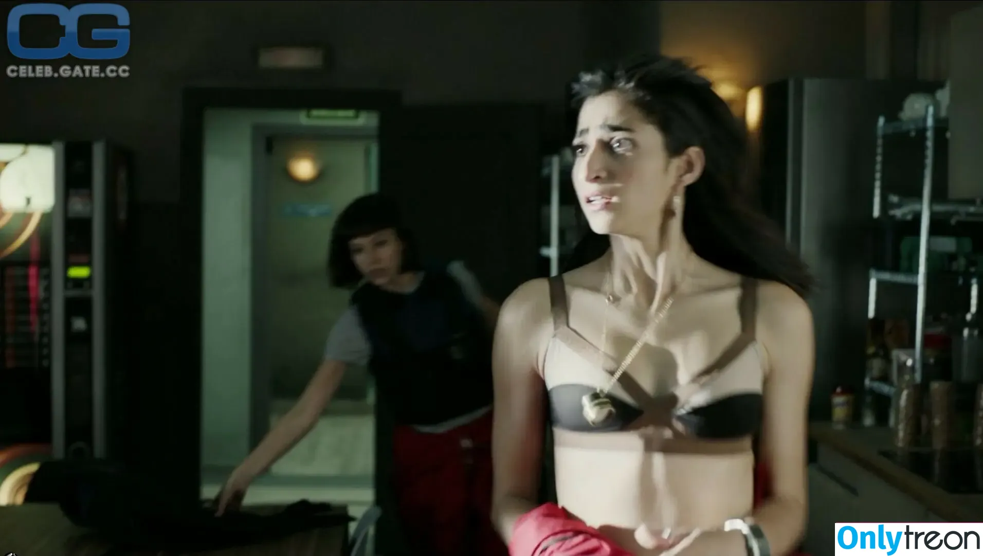Alba Flores nude photo #0040 (albafloresoficial)