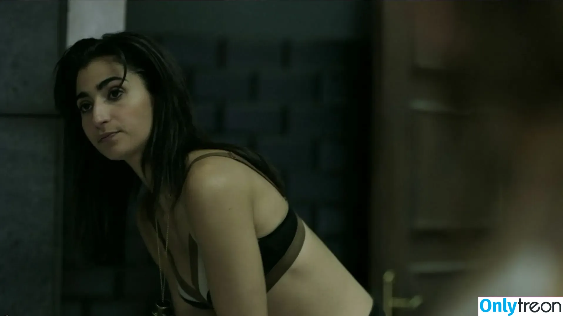 Alba Flores nude photo #0043 (albafloresoficial)