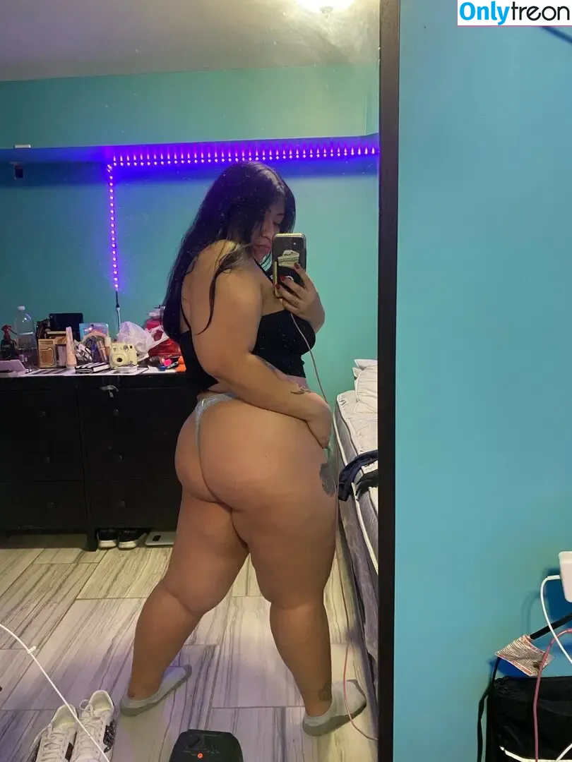 Albaricoquess nude photo #0003 (Albaricoquess)