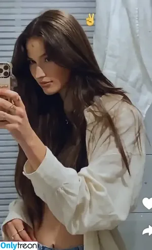 aleandrafrerk / ale4ndra / angelinafrerk nude photo #0092