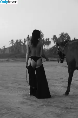 Alejandra Guilmant / AleGuilmantFan / aleguilmant фото голая #0181