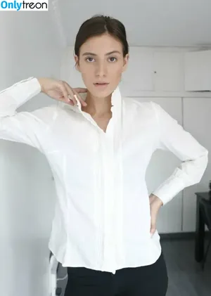 Alejandra Guilmant / AleGuilmantFan / aleguilmant фото голая #0326