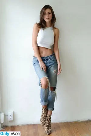 Alejandra Guilmant / AleGuilmantFan / aleguilmant фото голая #0420