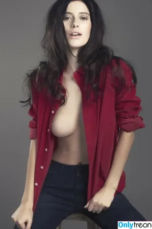 Alejandra Guilmant / AleGuilmantFan / aleguilmant фото голая #0433