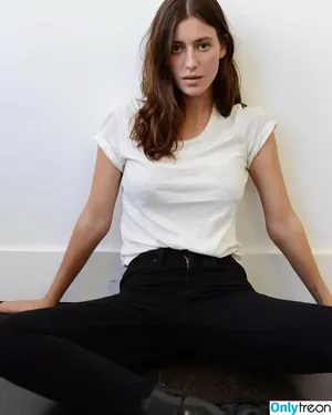 Alejandra Guilmant / AleGuilmantFan / aleguilmant фото голая #0470