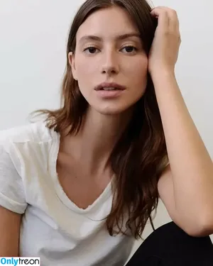Alejandra Guilmant / AleGuilmantFan / aleguilmant фото голая #0502
