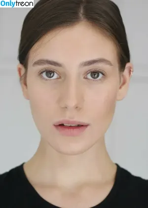 Alejandra Guilmant / AleGuilmantFan / aleguilmant фото голая #0538