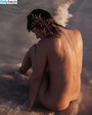 Alejandra Guilmant / AleGuilmantFan / aleguilmant nude photo #0662