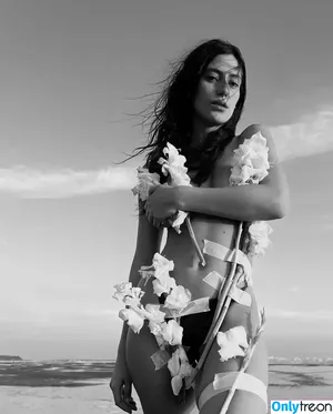 Alejandra Guilmant / AleGuilmantFan / aleguilmant nude photo #0663