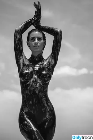 Alejandra Guilmant / AleGuilmantFan / aleguilmant nude photo #0754