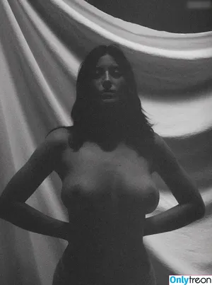 Alejandra Guilmant / AleGuilmantFan / aleguilmant nude photo #0846