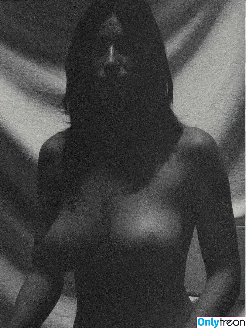 Alejandra Guilmant голая photo #0300 (AleGuilmantFan / aleguilmant)