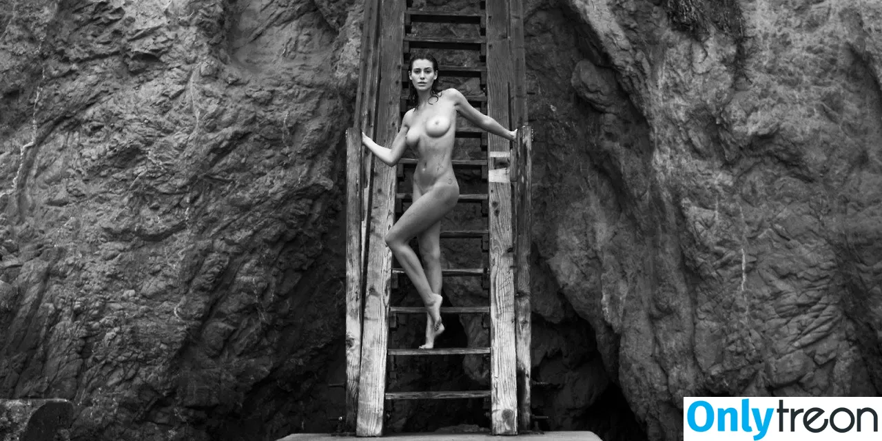 Alejandra Guilmant голая photo #0355 (AleGuilmantFan / aleguilmant)