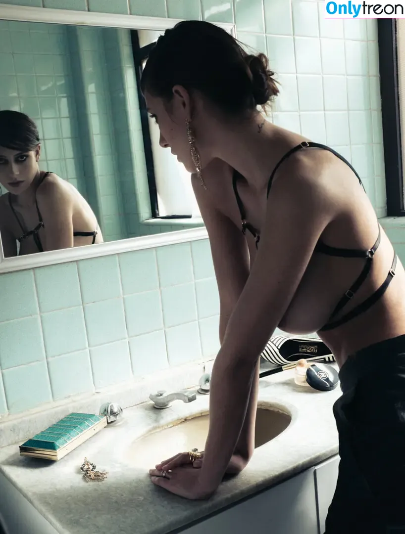 Alejandra Guilmant голая photo #0607 (AleGuilmantFan / aleguilmant)