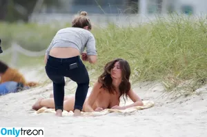 Alejandra Guilmant / AleGuilmantFan / aleguilmant nude photo #1158