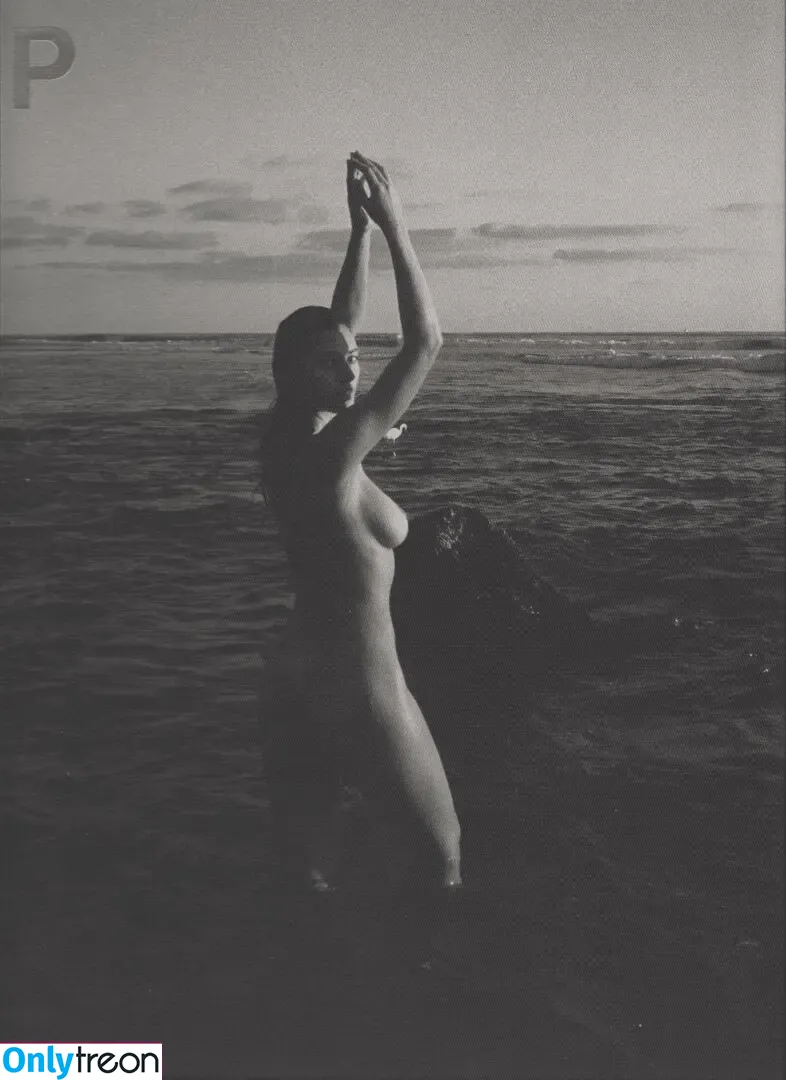 Alejandra Guilmant голая photo #1241 (AleGuilmantFan / aleguilmant)