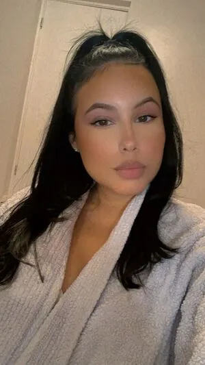 Alejandramariaxo / alejandramariaxo_ / malejandraq nude photo #0024
