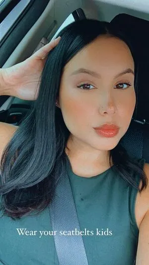 Alejandramariaxo / alejandramariaxo_ / malejandraq nude photo #0027