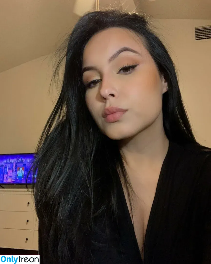 Alejandramariaxo nude photo #0032 (alejandramariaxo_ / malejandraq)