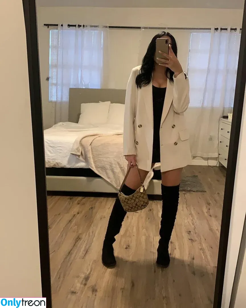 Alejandramariaxo nude photo #0037 (alejandramariaxo_ / malejandraq)
