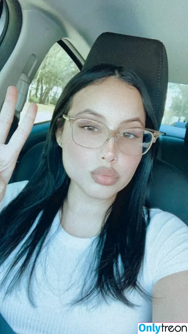 Alejandramariaxo nude photo #0075 (alejandramariaxo_ / malejandraq)