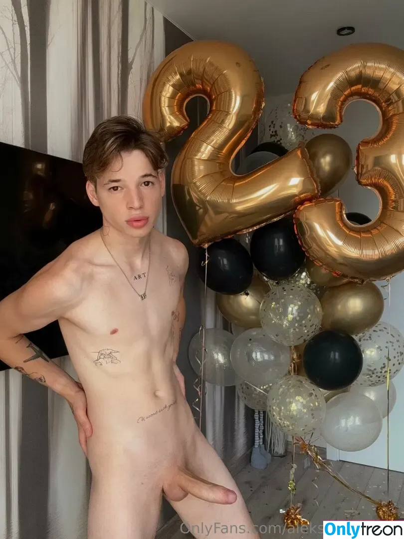 aleksandrramm nude photo #0217 (aleksander_ramm)