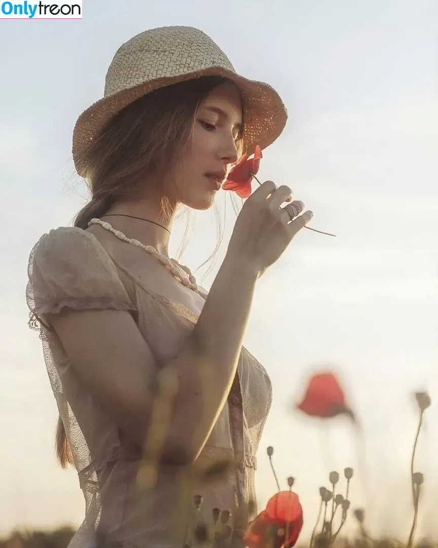 Alena Barhalenko голая photo #0015 (Kisskisska / alena.kiss)