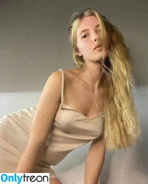 Alena Barhalenko голая photo #0034 (Kisskisska / alena.kiss)