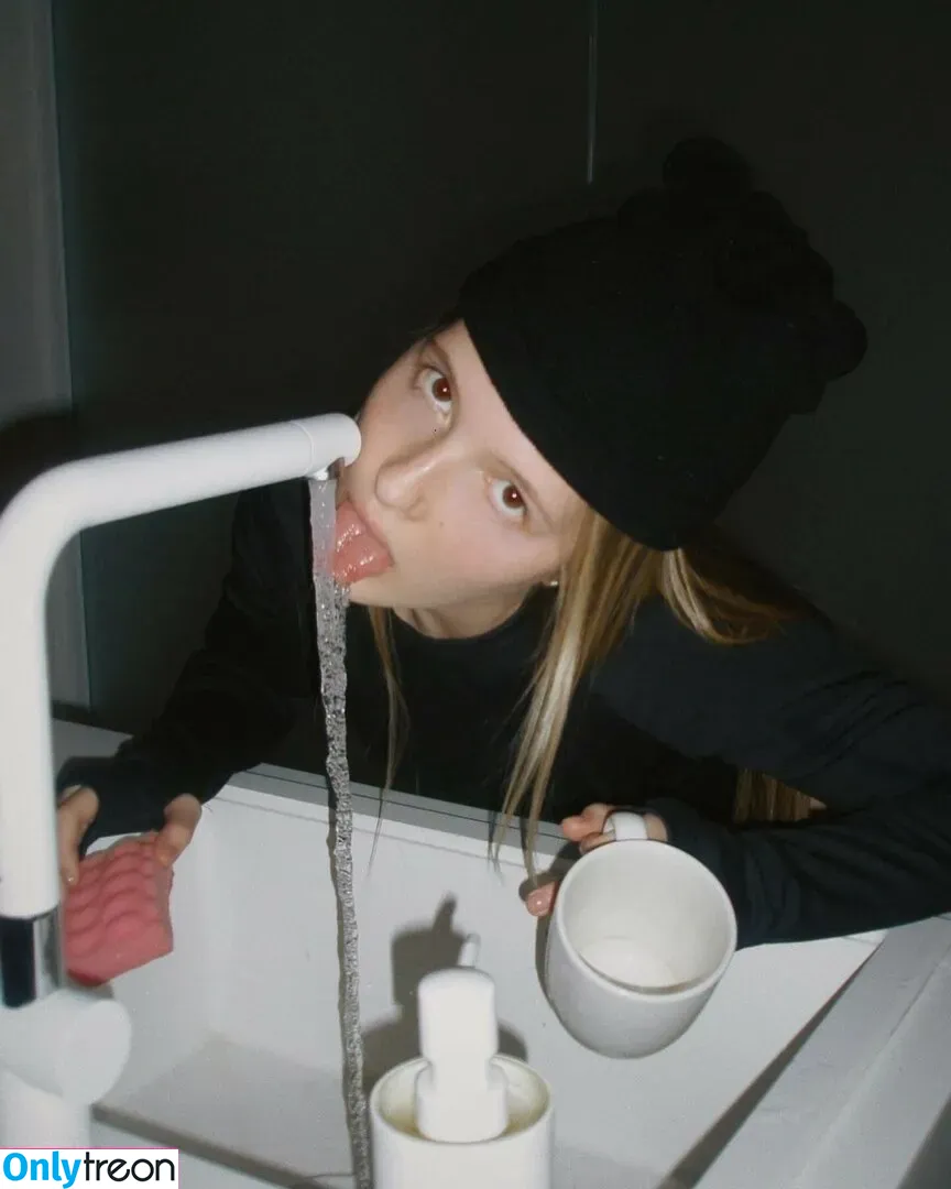 Alena Barhalenko голая photo #0049 (Kisskisska / alena.kiss)