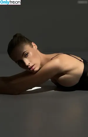 Alena Gerber / alenagerberofficial nude photo #0300