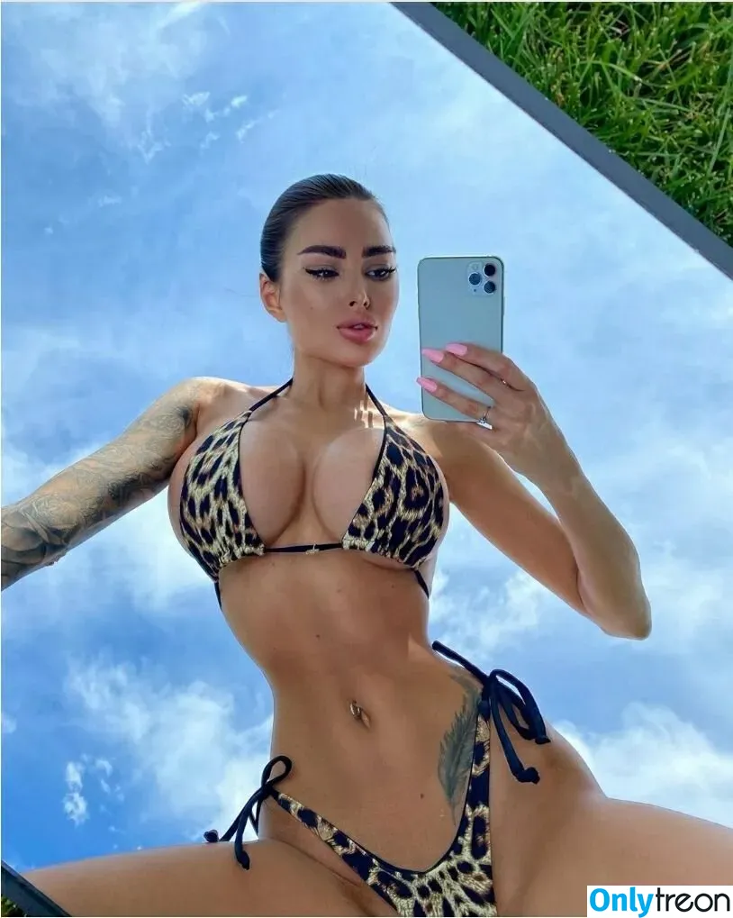 Alena Omovich nude photo #0246 (Alenaomovich / alena_omovych)