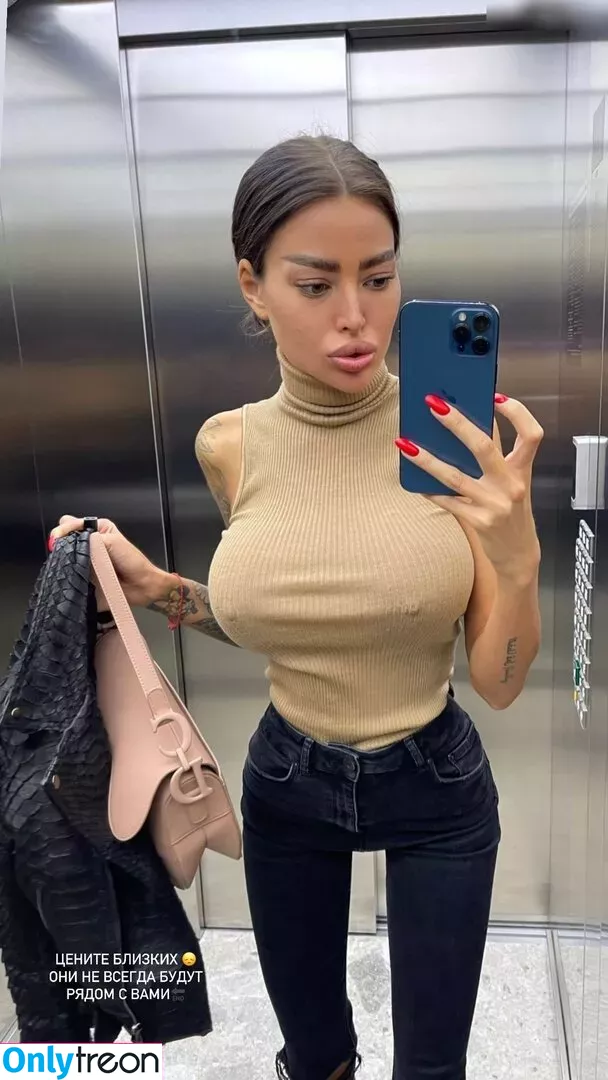 Alena Omovych голая photo #0374 (alena_omovych / alenaomovich)